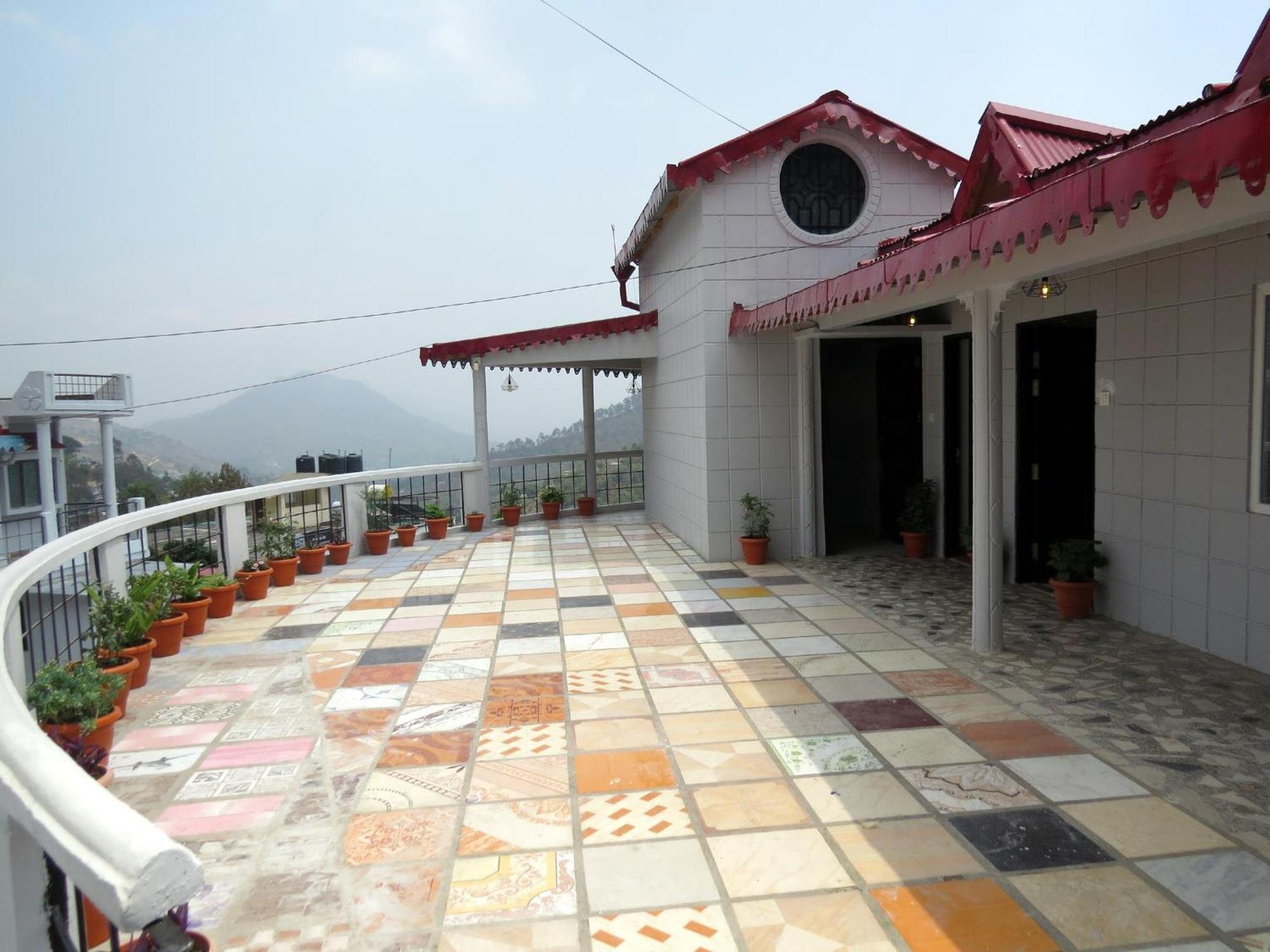 Hotel Haya Palace Nainital Kültér fotó